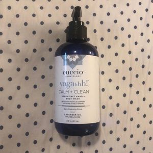 Cuccio Calm + Clean Epsom Salt Hand + Body Wash